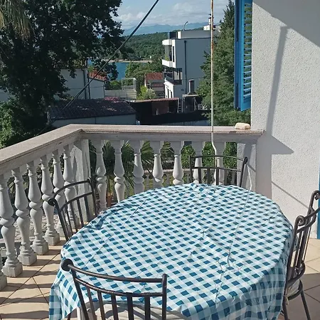Apartman Pirsic Njivice